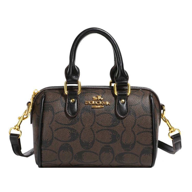 Luxury Bags Logo - Vintage Luxury Crossbody Diaper Bag: Elegant