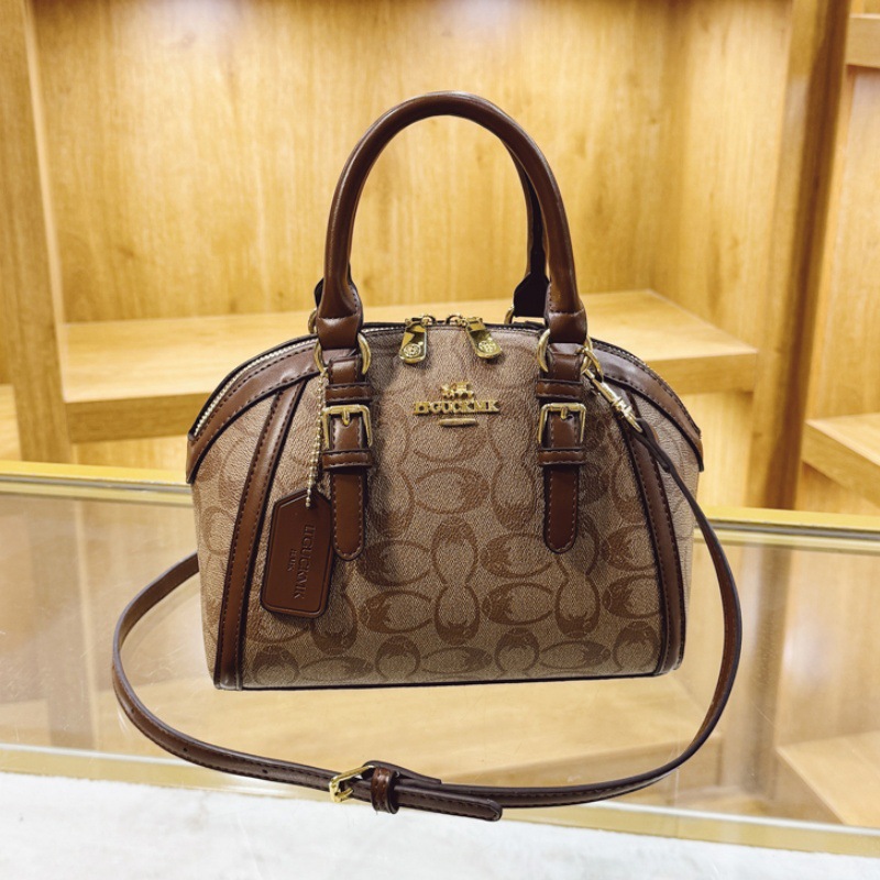 Luxury Bags Logo - Luxury Logo Metal Plate Handheld Bag