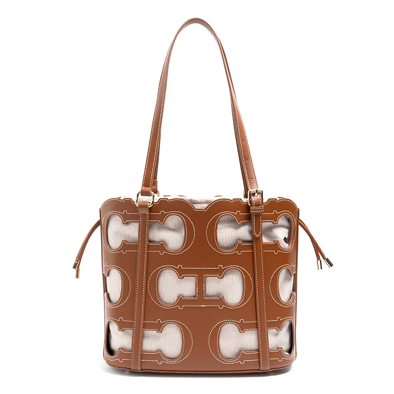 CH Tote Bag Cutout Logo Large  - Luxury Bags Logo ulasan dan harga